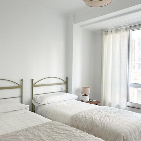 Apartamento turístico en pleno centro de Ferrol Exterior foto
